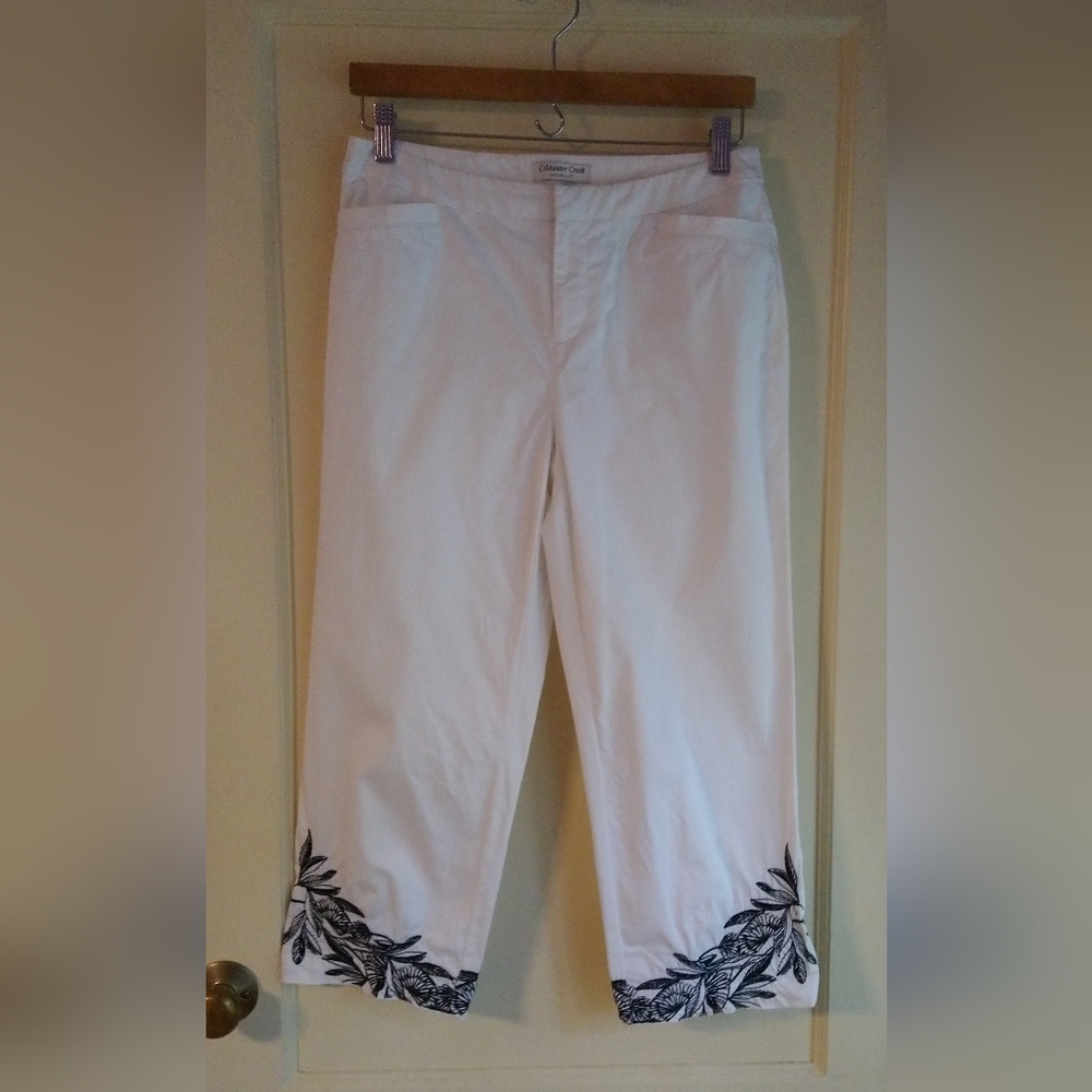 Coldwater Creek White Capris 4